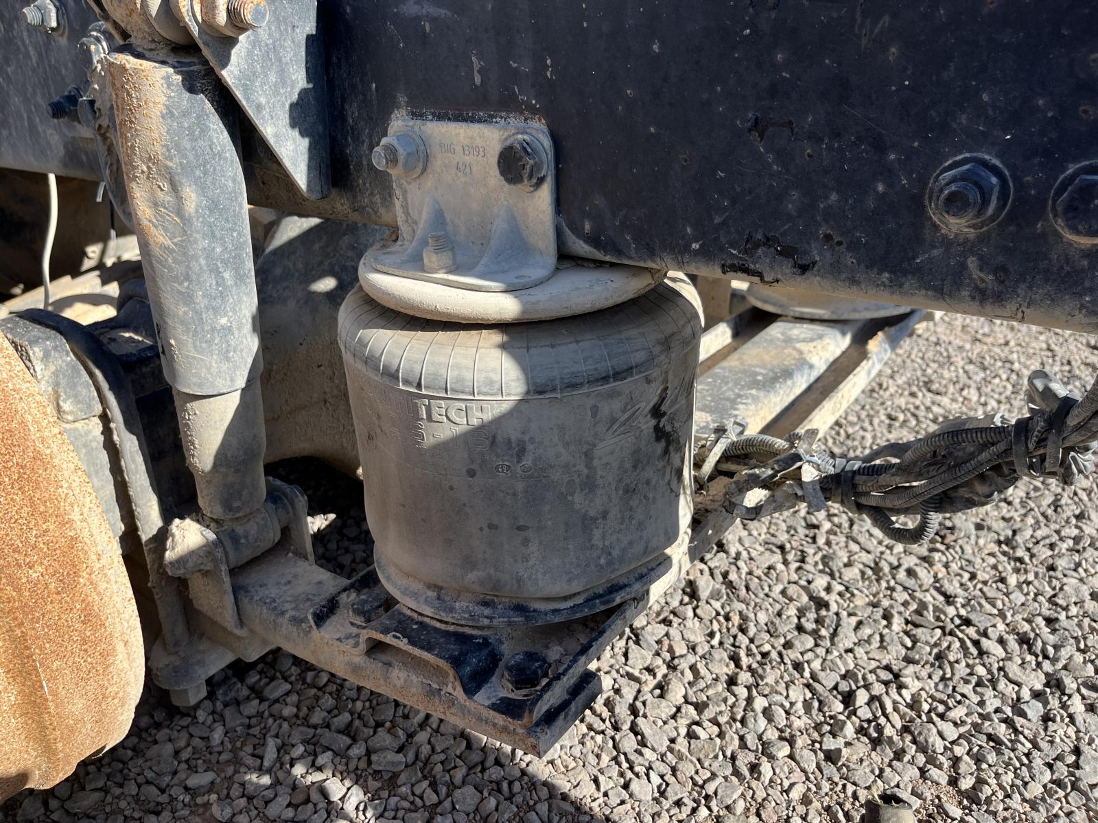 ./imagenes/INVOICE/2019/17856/FREIGHTLINER 108SD (19).JPG